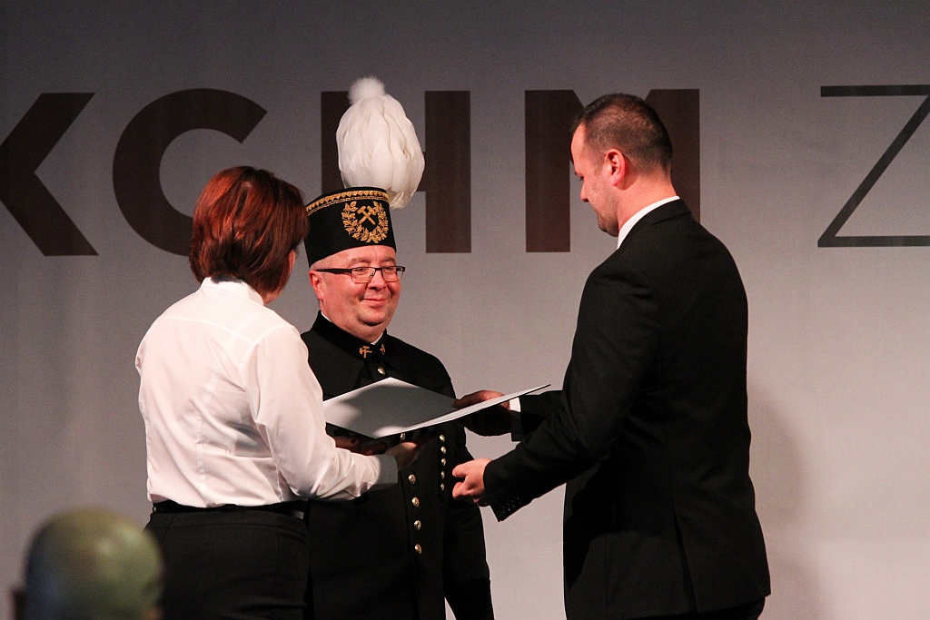 Pracownicy KGHM Zanam zostali odznaczeni z okazji Barbórki