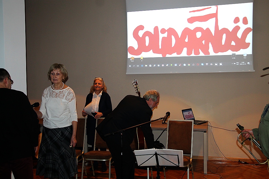 Legnicka prawica 13 grudnia spotkała się na wieczornicy