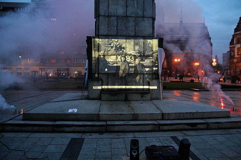 Garstka narodowców manifestowała w 35. rocznicę stanu wojennego