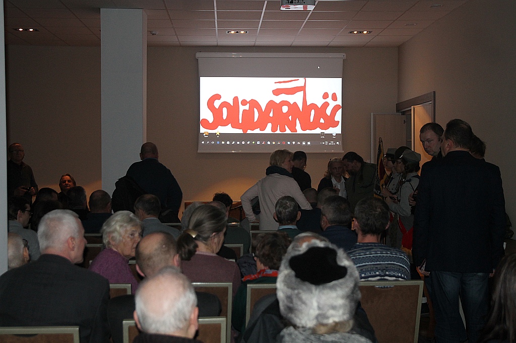 Legnicka prawica 13 grudnia spotkała się na wieczornicy