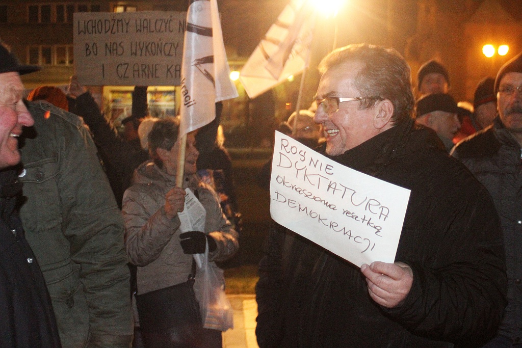 Pół tysiąca osób protestowało przeciwko polityce rządu