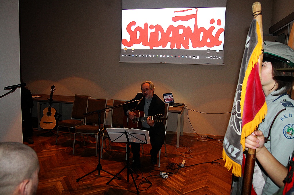 Legnicka prawica 13 grudnia spotkała się na wieczornicy