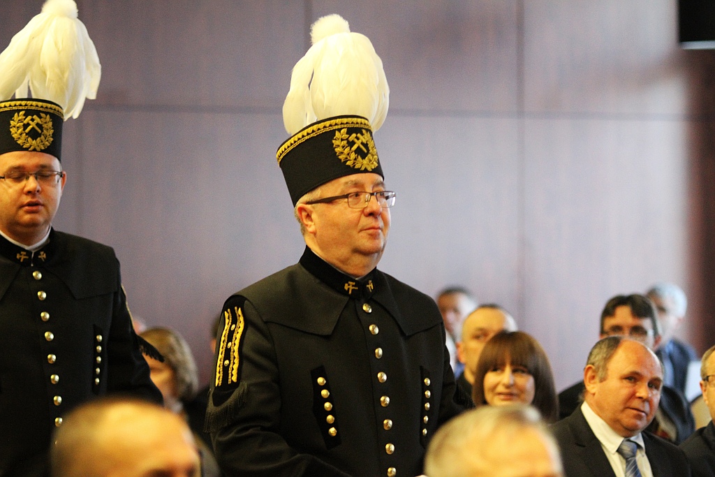 Pracownicy KGHM Zanam zostali odznaczeni z okazji Barbórki