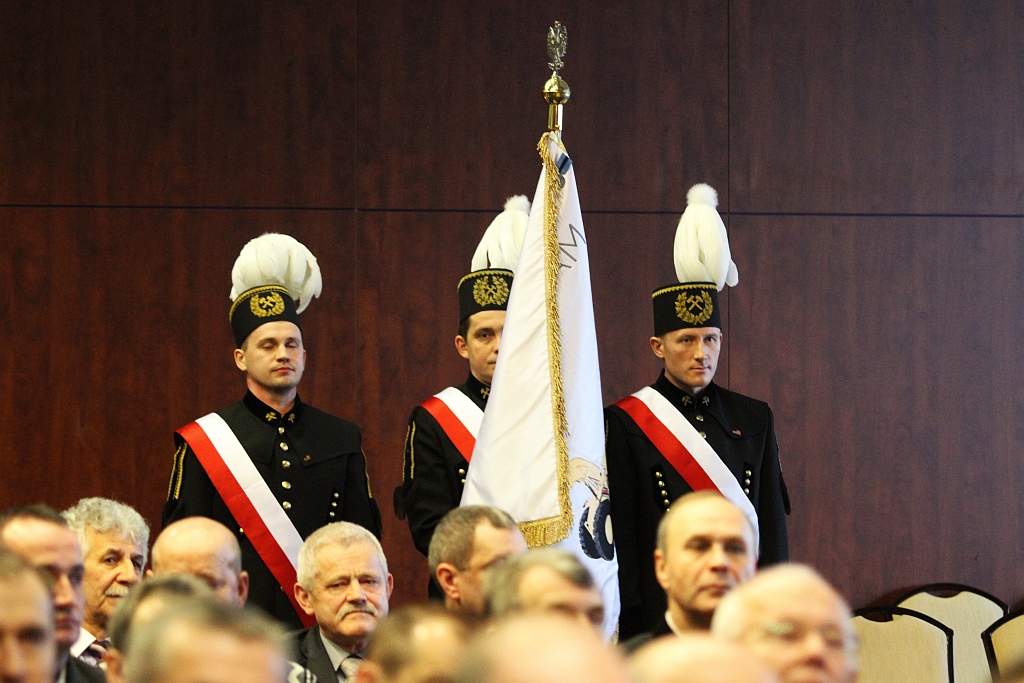 Pracownicy KGHM Zanam zostali odznaczeni z okazji Barbórki