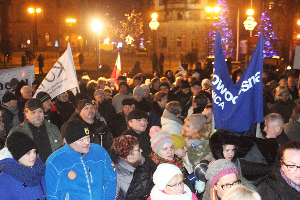Pół tysiąca osób protestowało przeciwko polityce rządu