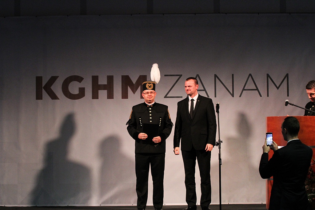 Pracownicy KGHM Zanam zostali odznaczeni z okazji Barbórki