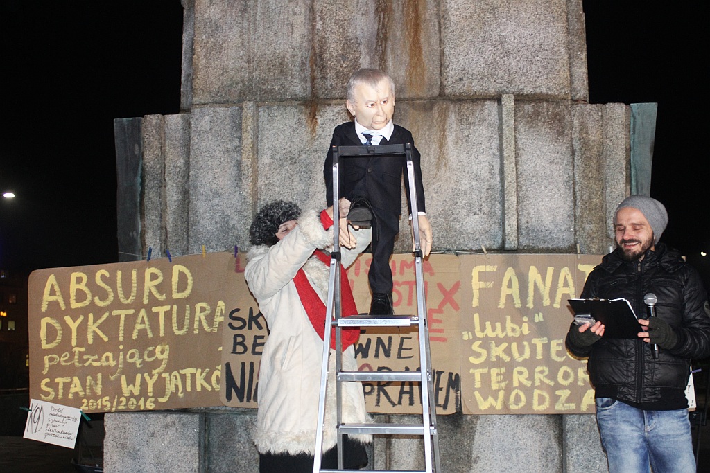 Pół tysiąca osób protestowało przeciwko polityce rządu