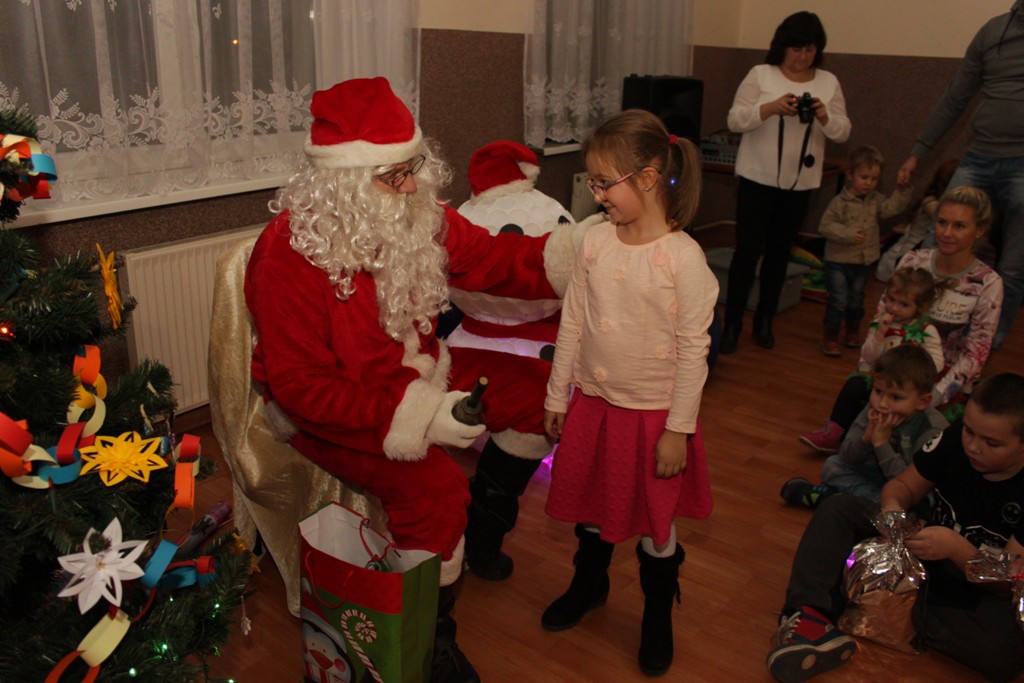 Trzy ostatnie miejscowości w gminie Kunice odwiedził Mikołaj