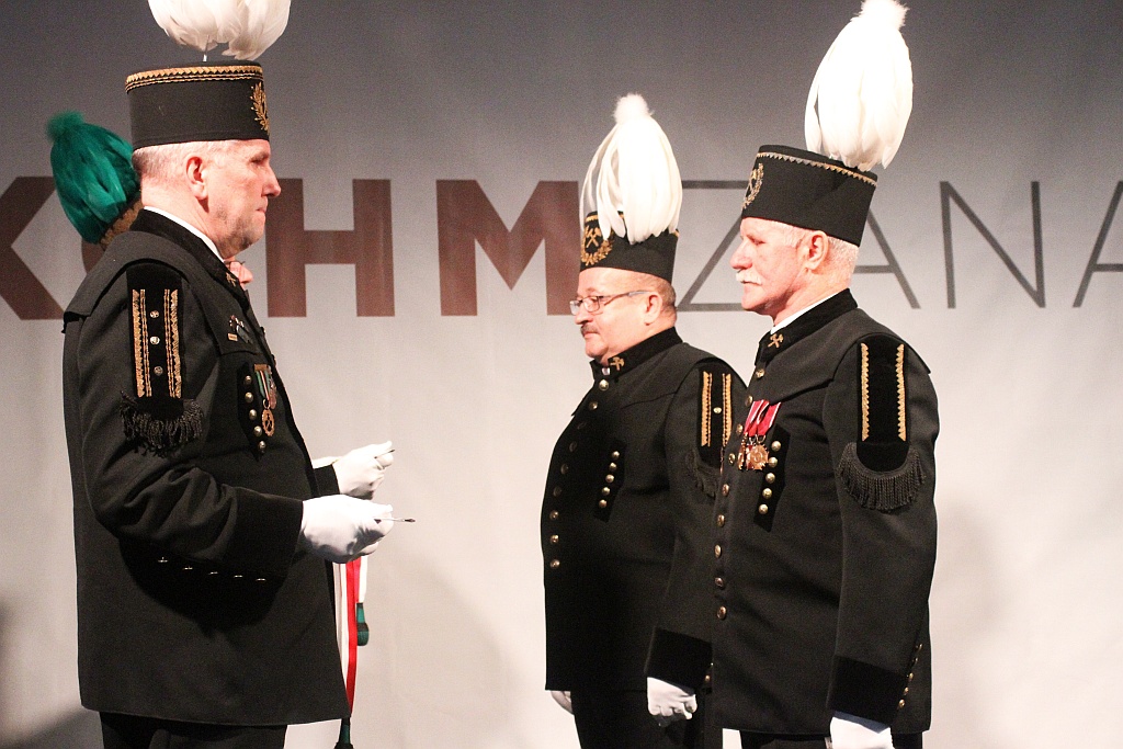 Pracownicy KGHM Zanam zostali odznaczeni z okazji Barbórki