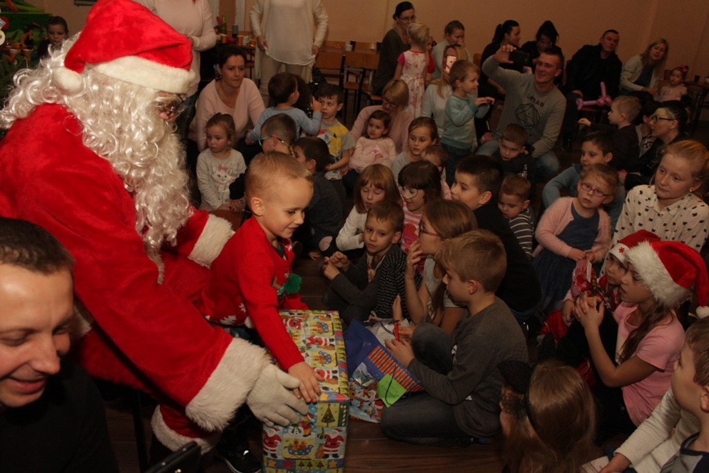 Trzy ostatnie miejscowości w gminie Kunice odwiedził Mikołaj