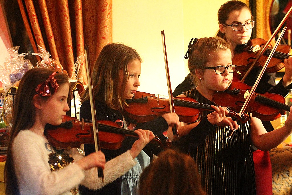 Doroczna aukcja charytatywna „Zostań naszym Mikołajem”