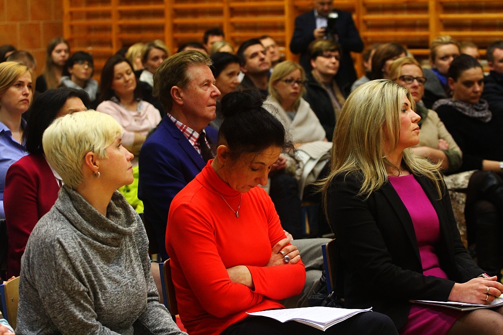 Kurator spotkał się z rodzicami i nauczycielami w Gimnazjum nr 5