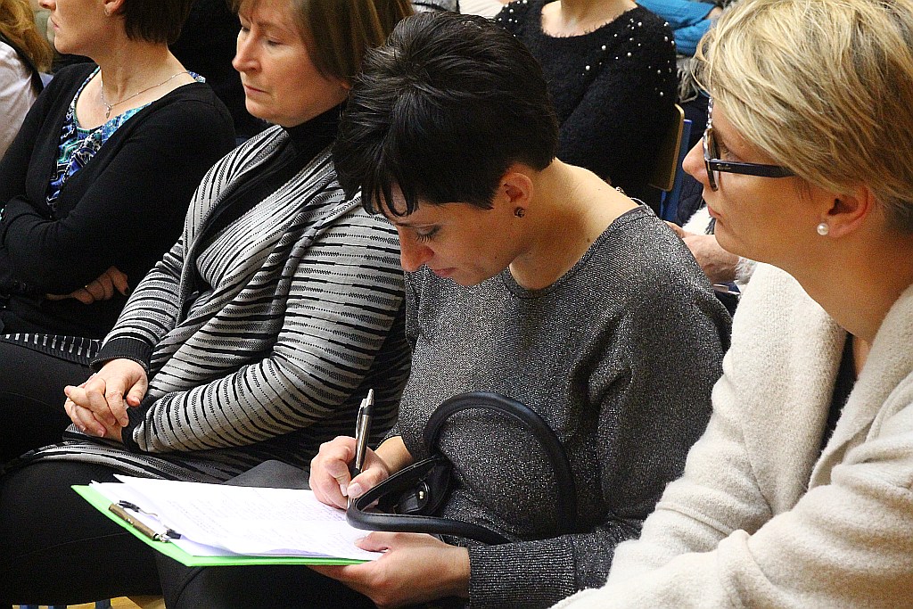 Kurator spotkał się z rodzicami i nauczycielami w Gimnazjum nr 5