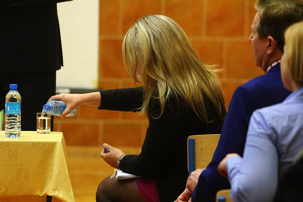 Kurator spotkał się z rodzicami i nauczycielami w Gimnazjum nr 5