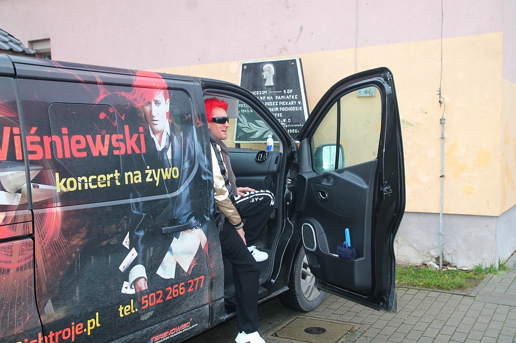 Michał Wiśniewski odwiedził Dom Dziecka przy ul. Wandy