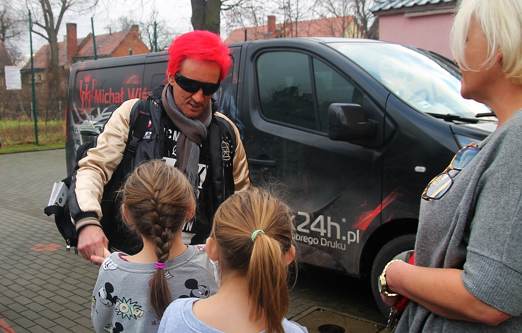 Michał Wiśniewski odwiedził Dom Dziecka przy ul. Wandy