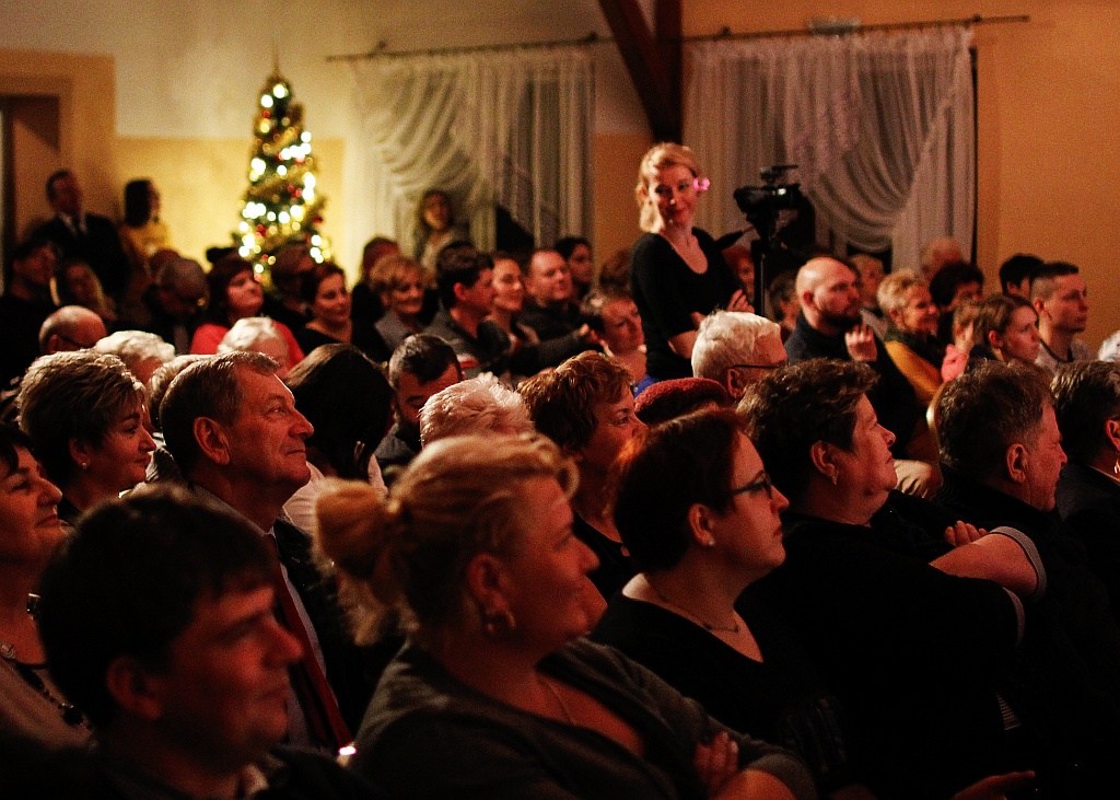 W Siedliskach odbyła się premiera bajki „Babcia wie najlepiej”