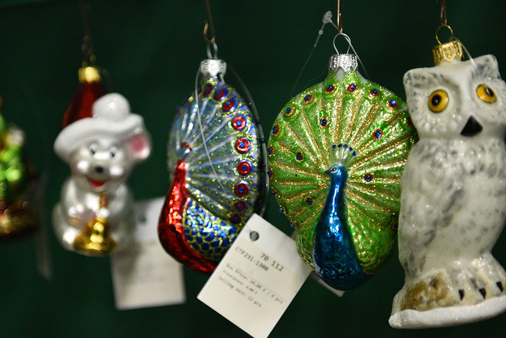 Świąteczny czar zaklęty w bombkach. Zobaczcie jak powstają