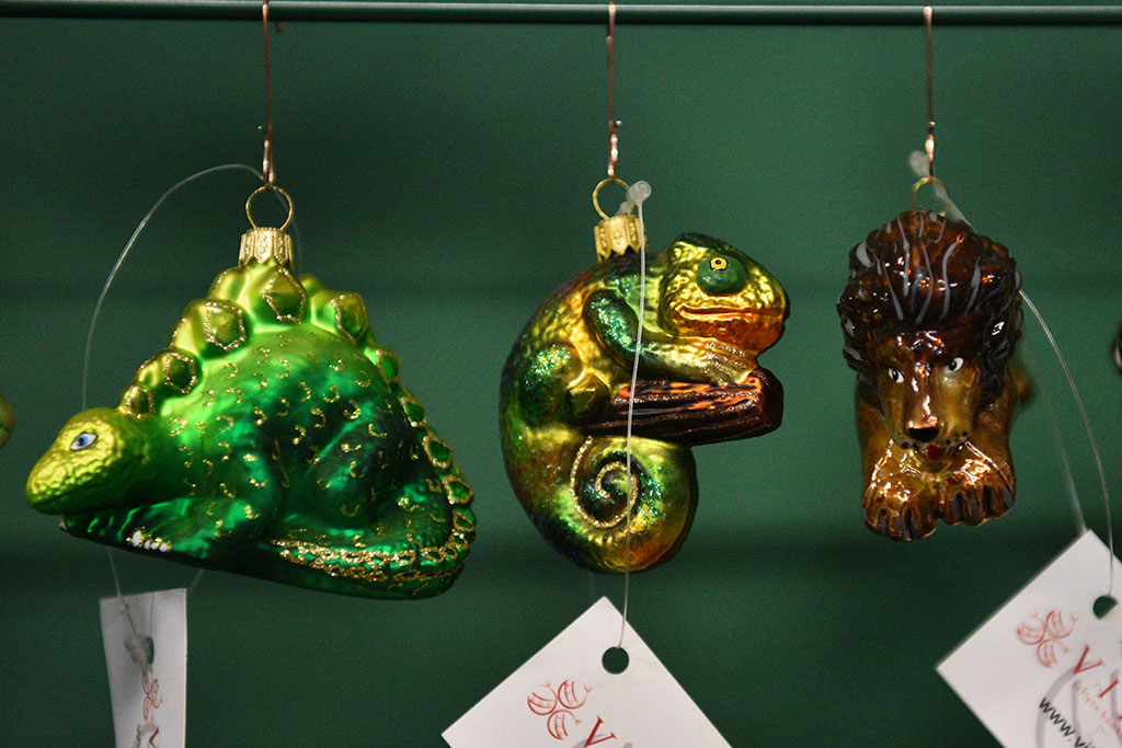 Świąteczny czar zaklęty w bombkach. Zobaczcie jak powstają