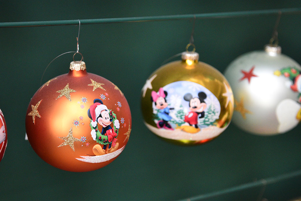 Świąteczny czar zaklęty w bombkach. Zobaczcie jak powstają