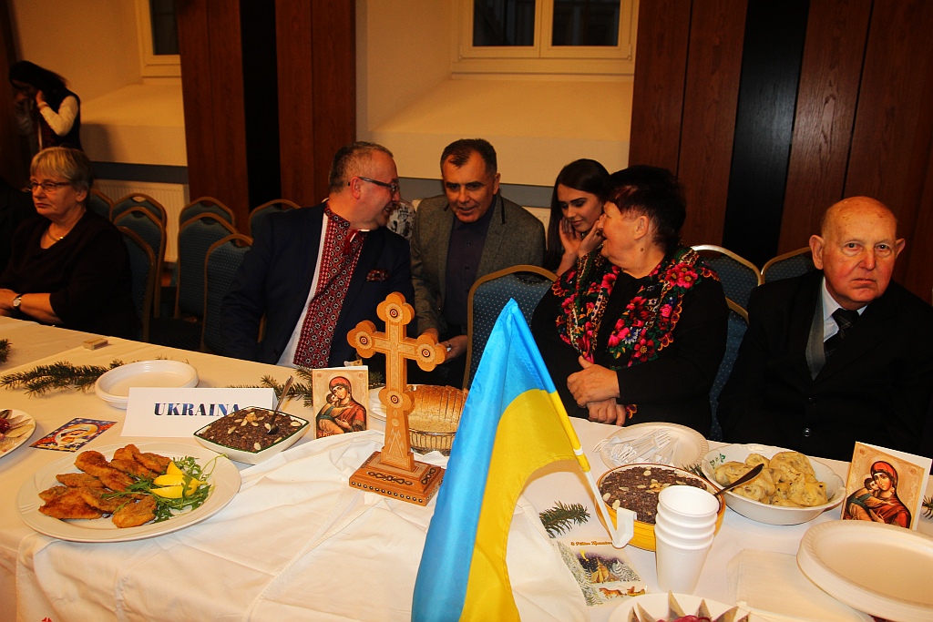 W Sali Maneżowej odbyła się XV Legnicka Wigilia Narodów