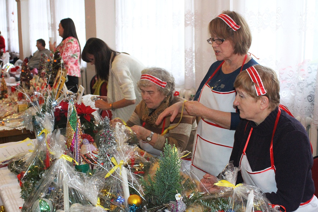W Piotrowicach odbył się IV Jarmark Bożonarodzeniowy