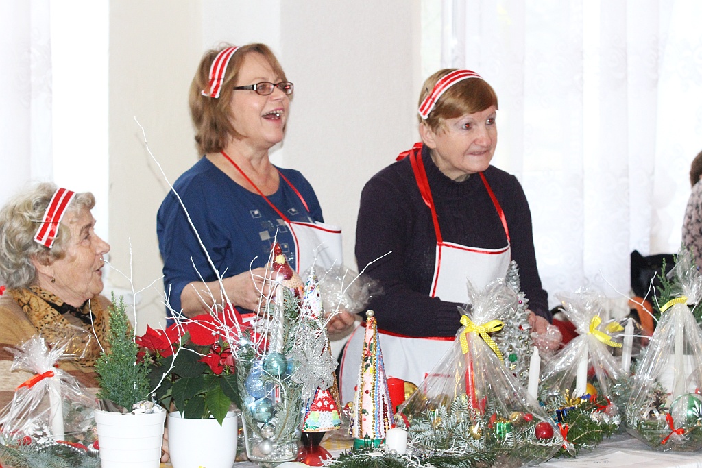 W Piotrowicach odbył się IV Jarmark Bożonarodzeniowy