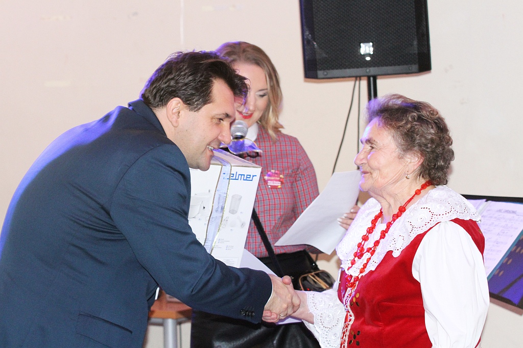 W Piotrowicach odbył się IV Jarmark Bożonarodzeniowy