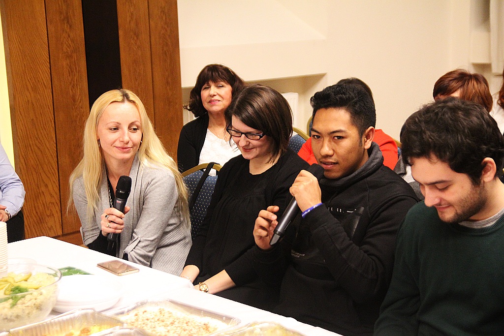 W Sali Maneżowej odbyła się XV Legnicka Wigilia Narodów