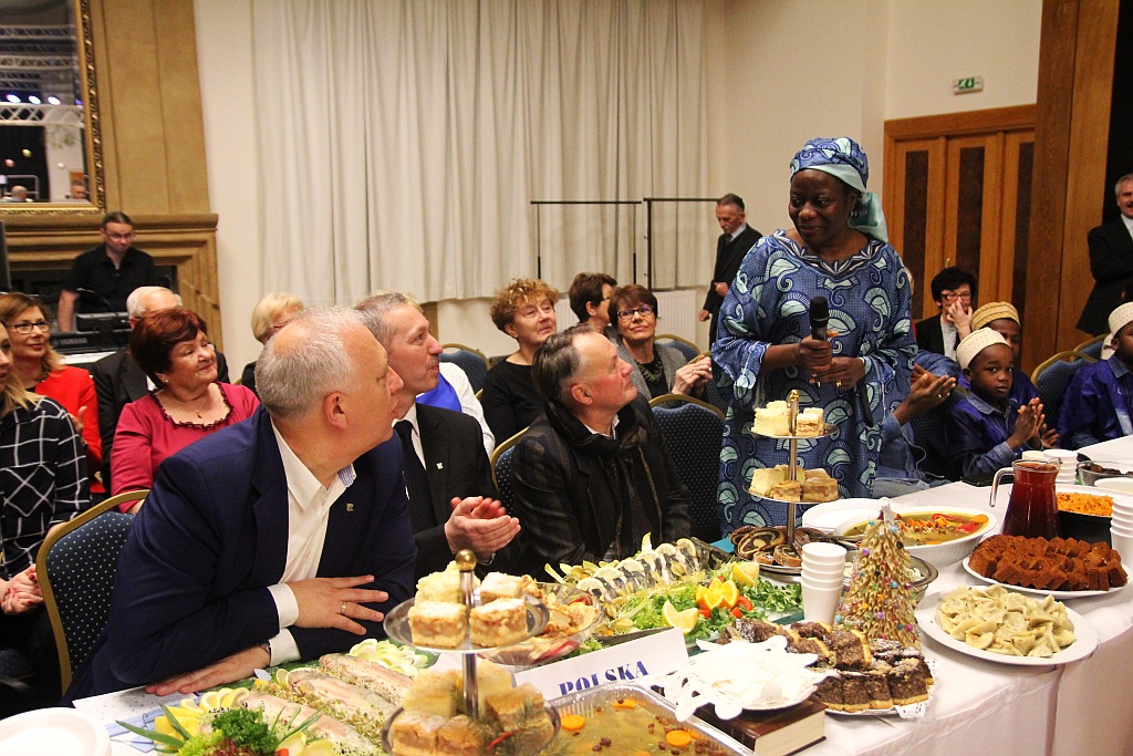 W Sali Maneżowej odbyła się XV Legnicka Wigilia Narodów