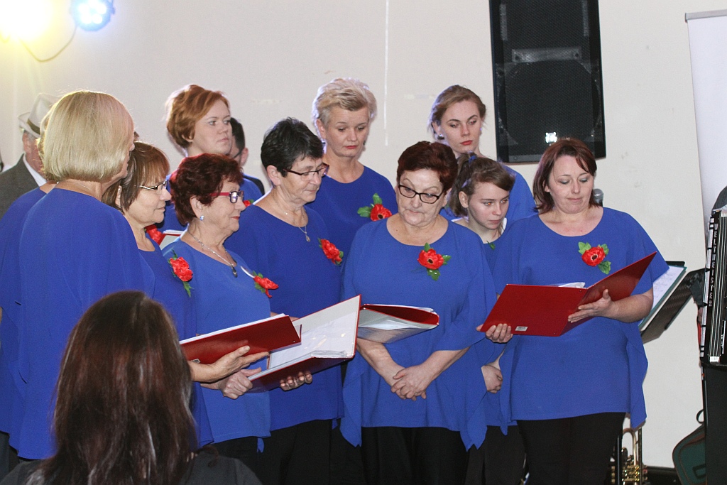 W Piotrowicach odbył się IV Jarmark Bożonarodzeniowy