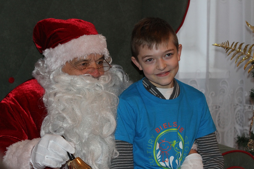 W Piotrowicach odbył się IV Jarmark Bożonarodzeniowy