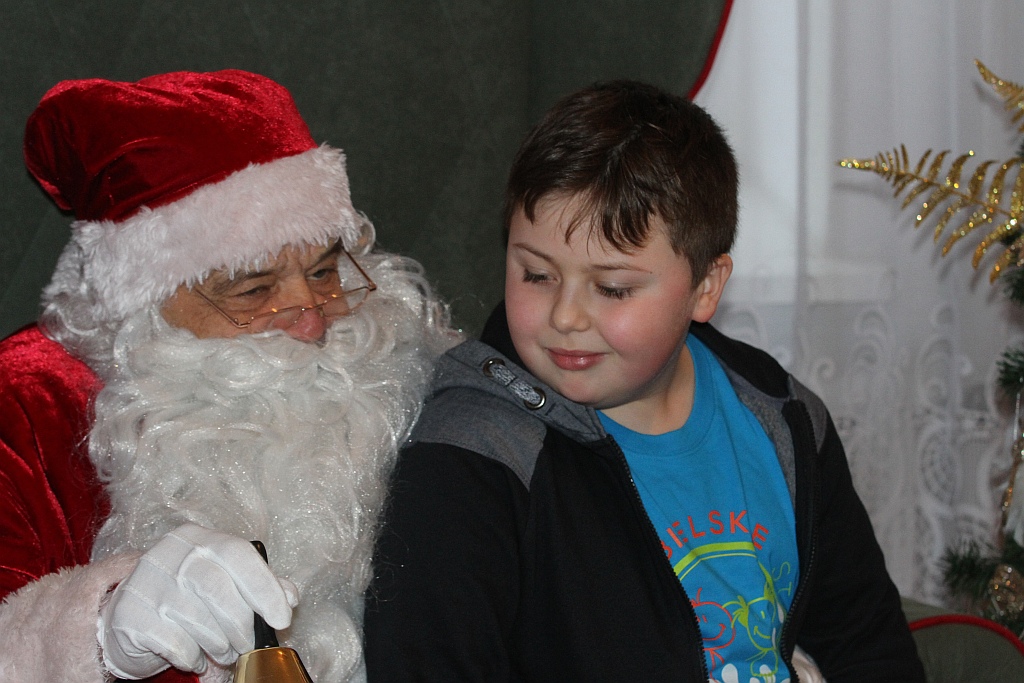 W Piotrowicach odbył się IV Jarmark Bożonarodzeniowy