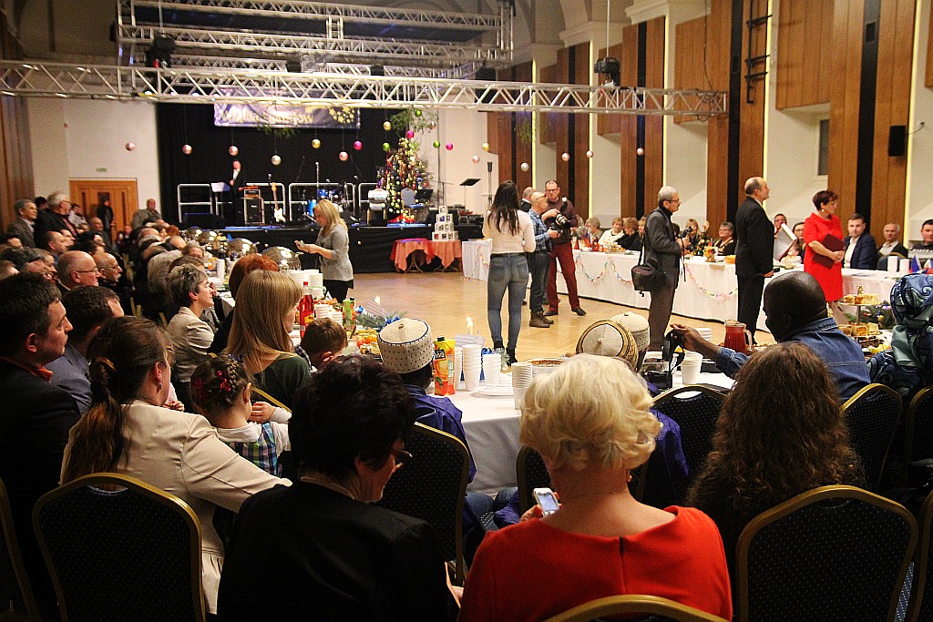 W Sali Maneżowej odbyła się XV Legnicka Wigilia Narodów