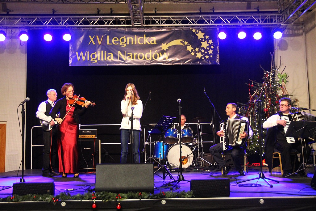 W Sali Maneżowej odbyła się XV Legnicka Wigilia Narodów