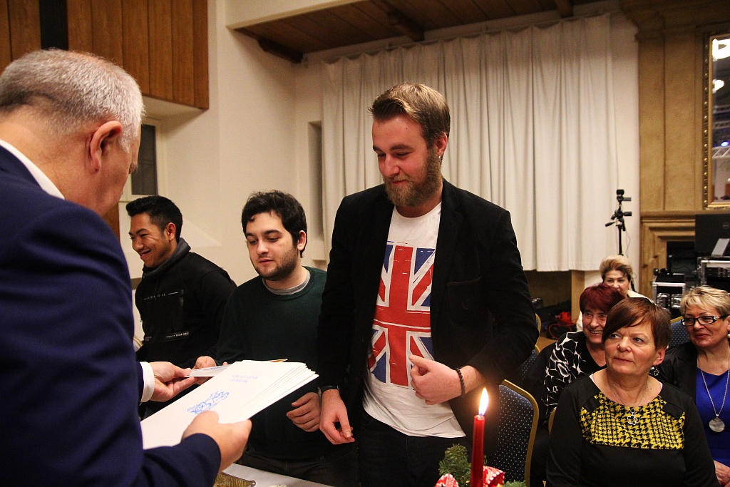 W Sali Maneżowej odbyła się XV Legnicka Wigilia Narodów