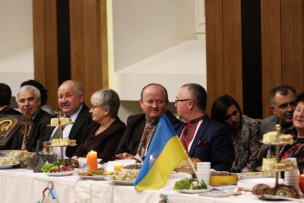 W Sali Maneżowej odbyła się XV Legnicka Wigilia Narodów