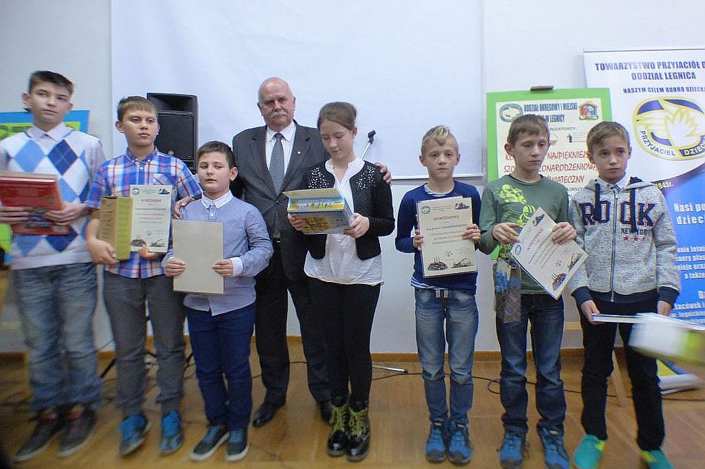 TPD nagrodziło autorów szopek i stroików bożonarodzeniowych