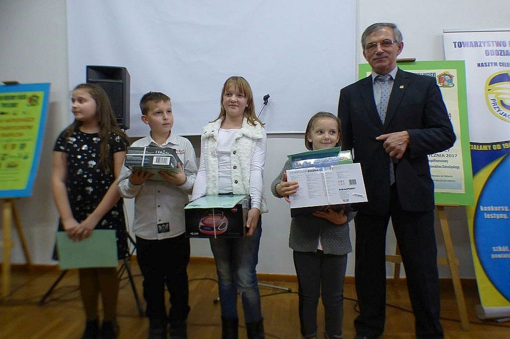 TPD nagrodziło autorów szopek i stroików bożonarodzeniowych