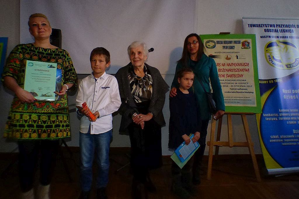 TPD nagrodziło autorów szopek i stroików bożonarodzeniowych