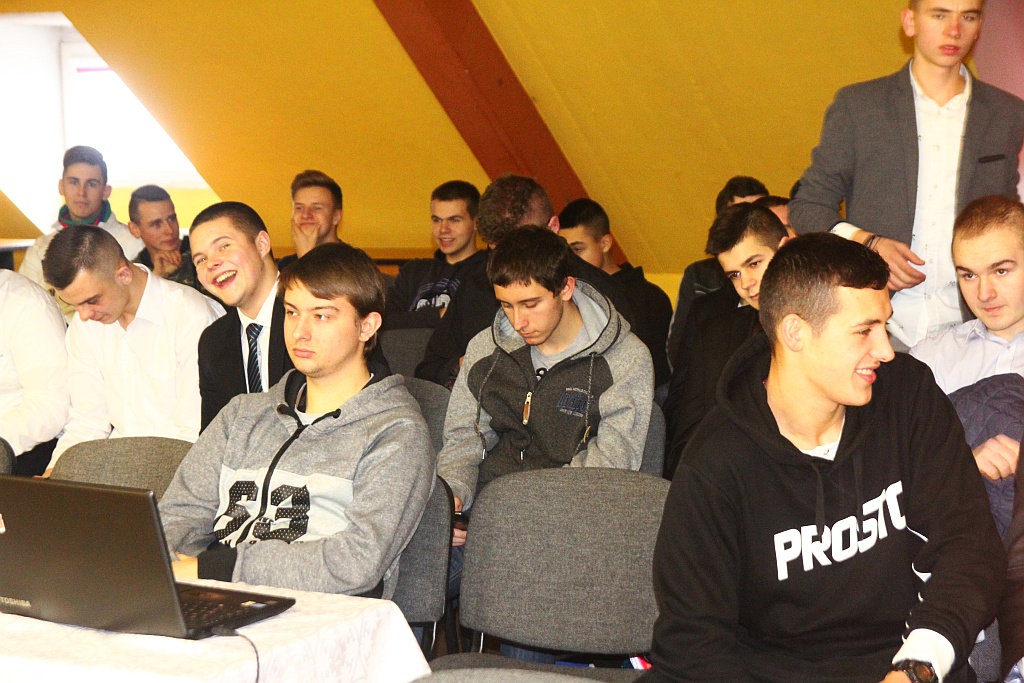 Wręczenie Certyfikatów Erasmus dla uczniów samochodówki