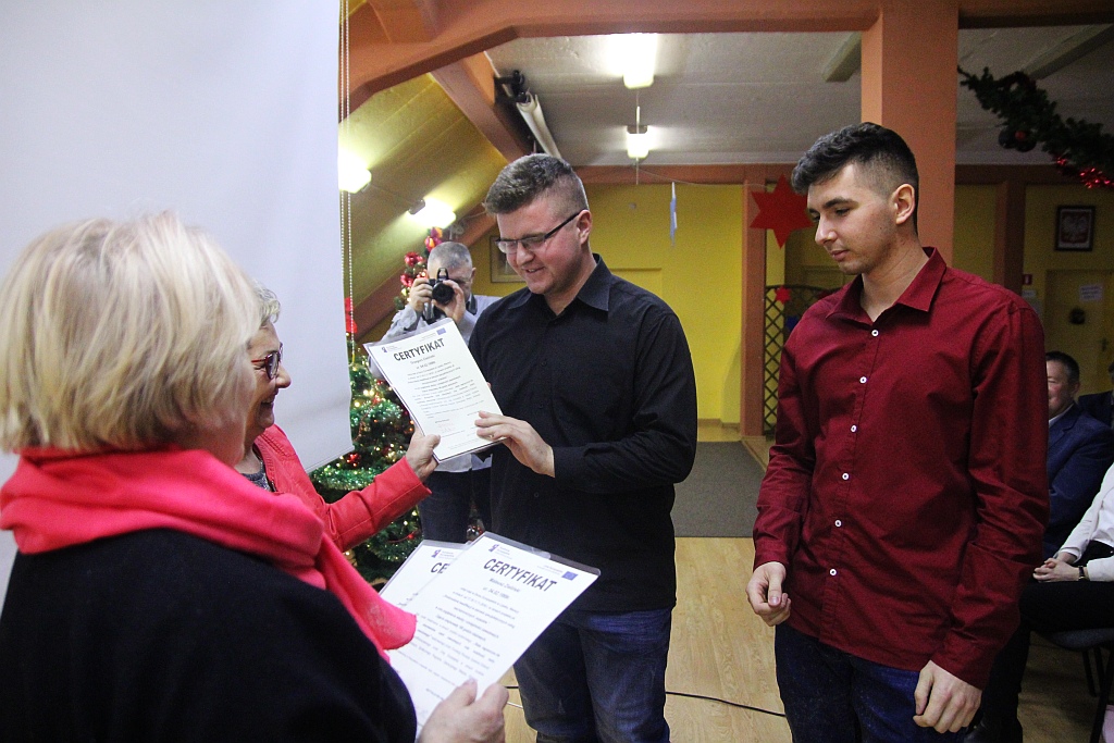 Wręczenie Certyfikatów Erasmus dla uczniów samochodówki