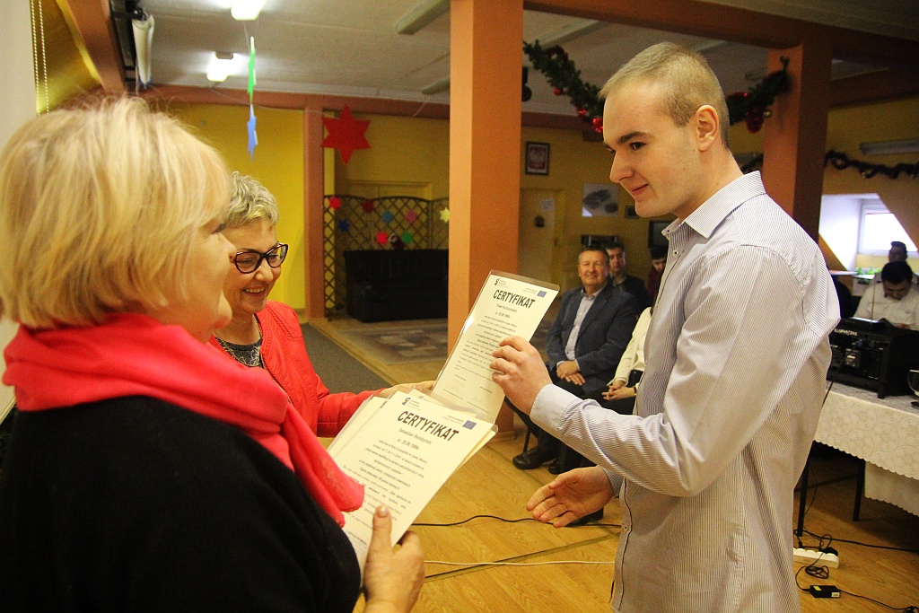 Wręczenie Certyfikatów Erasmus dla uczniów samochodówki