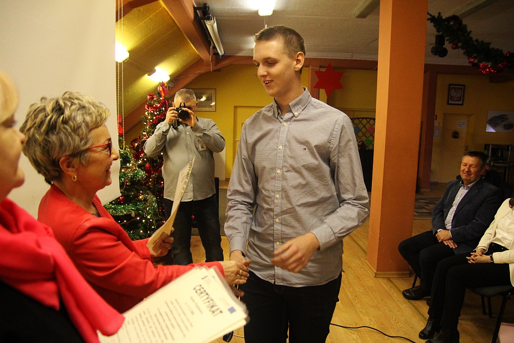 Wręczenie Certyfikatów Erasmus dla uczniów samochodówki