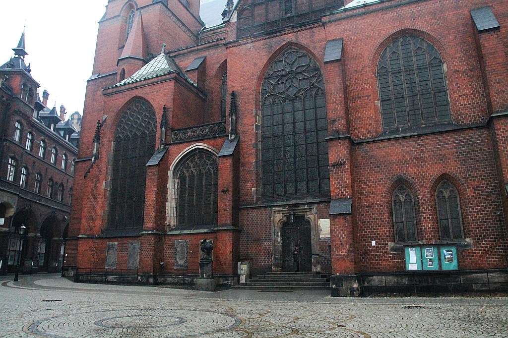 Szopki  bożonarodzeniowe  w legnickich  kościołach