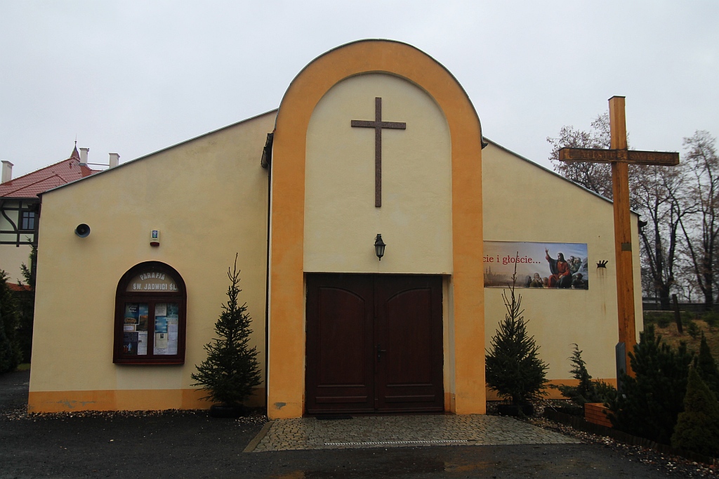 Szopki  bożonarodzeniowe  w legnickich  kościołach