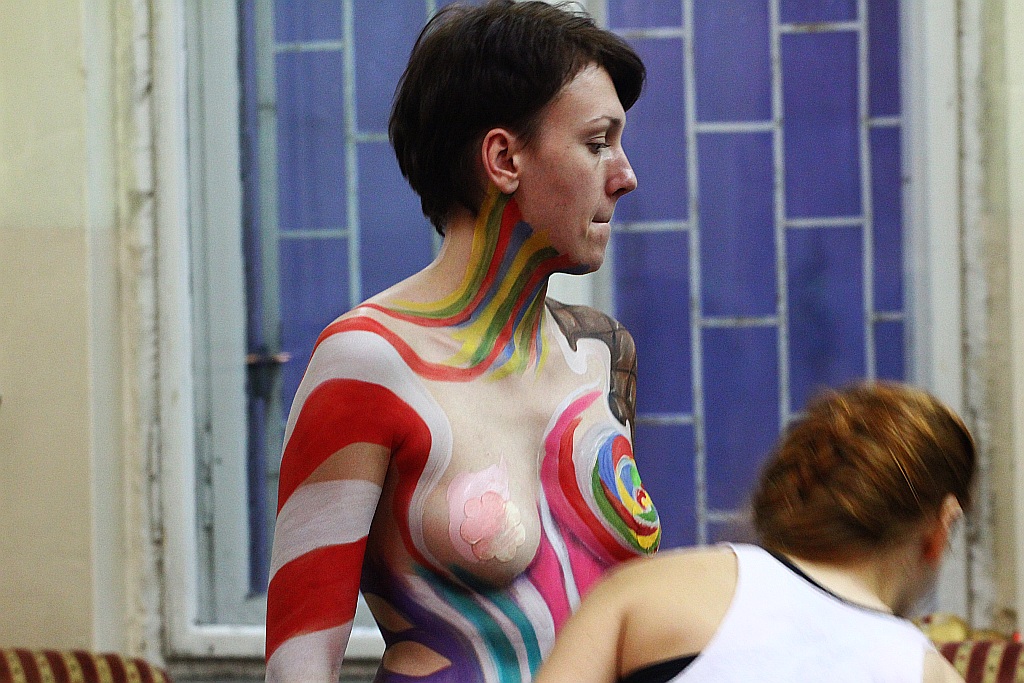 Warsztaty body paintingu zorganizowane przez grupę Avatar