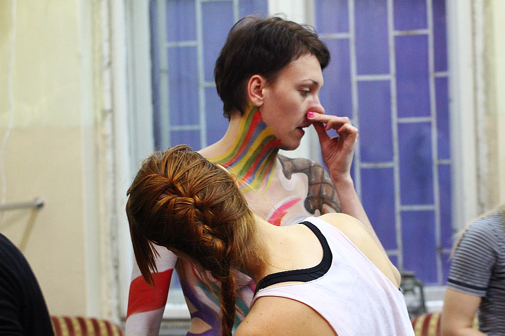 Warsztaty body paintingu zorganizowane przez grupę Avatar