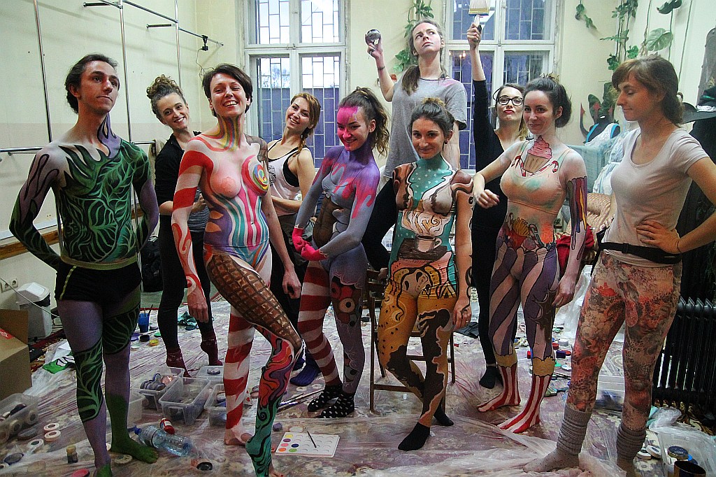 Warsztaty body paintingu zorganizowane przez grupę Avatar