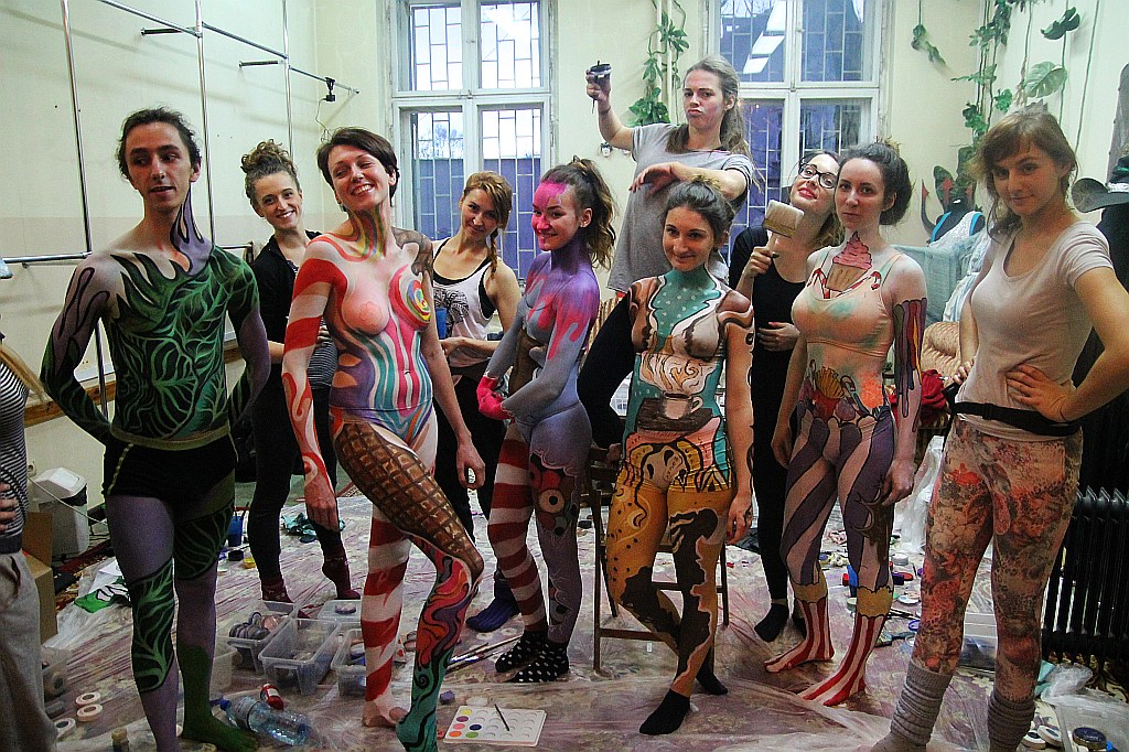 Warsztaty body paintingu zorganizowane przez grupę Avatar